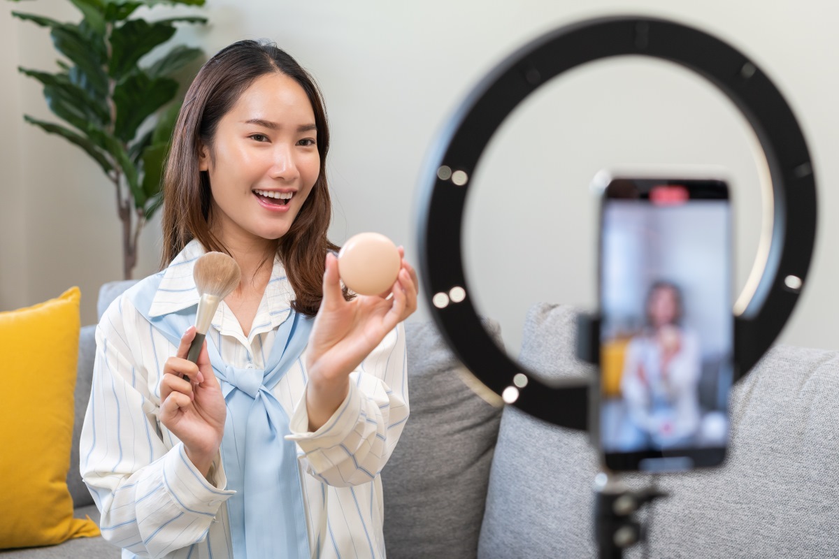 Influencer trong tìm kiếm bằng AI